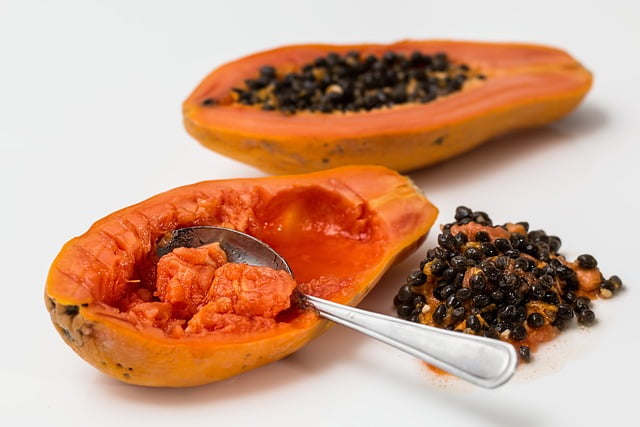 The Health Benefits of Papaya: A Smart Superfruit for Weight Loss, Heart Health, and Sweet Cravings